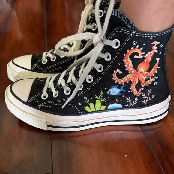 Custom Embroidered Converse, Octopus and Sea Turtle Embroidered Shoes Custom - Picture 1 of 4